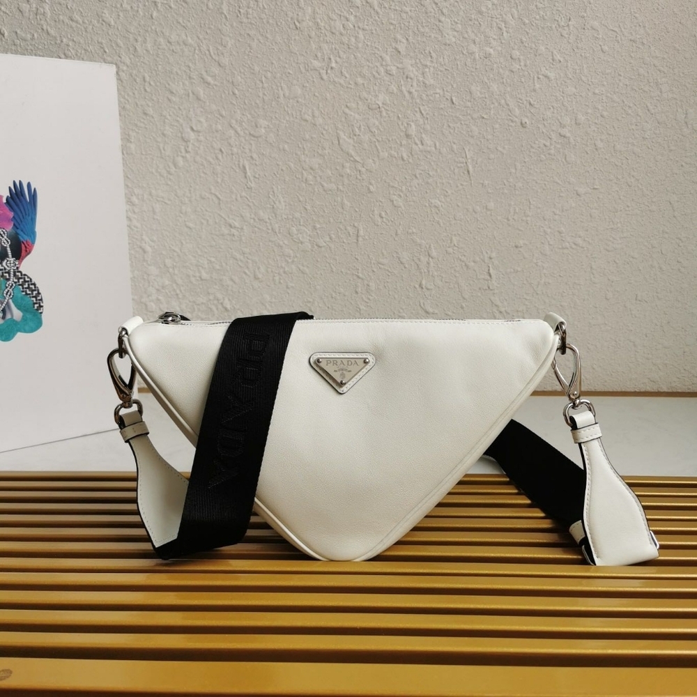 <AUTHENTIC>Prada bag - image 1